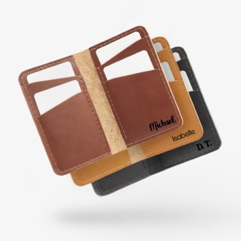 Customizable vertical wallet