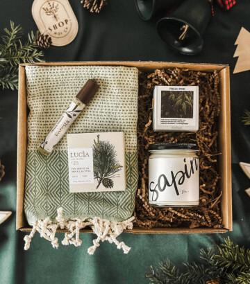 Evergreen Gift Box