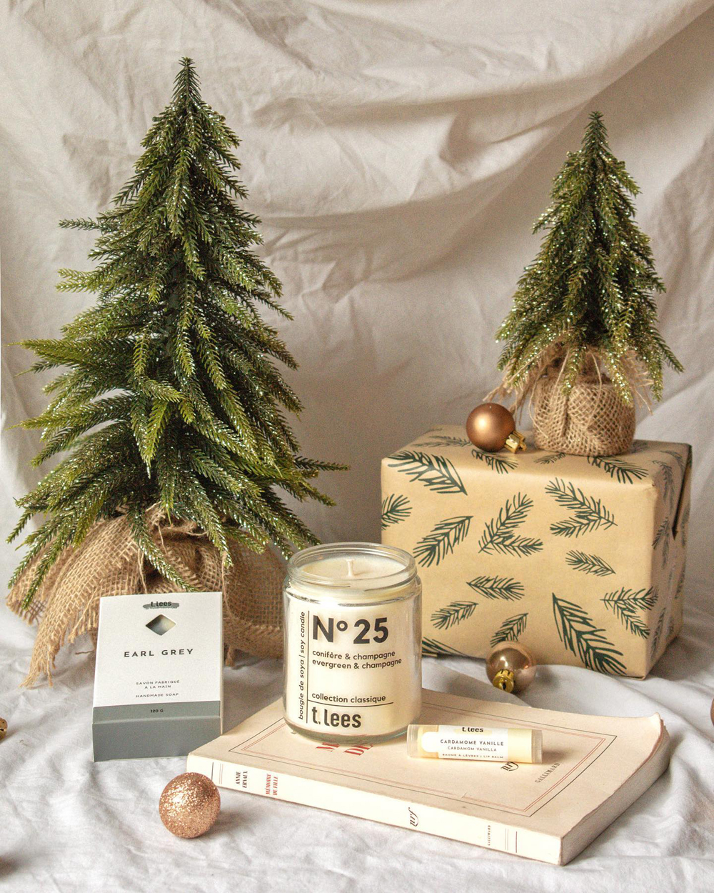 Evergreen & Champagne Soy Candle