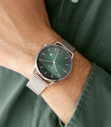 The Rainforest Curve- Solar watch from SOLIOS