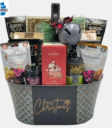 Holiday Gift Basket: Merry Christmas